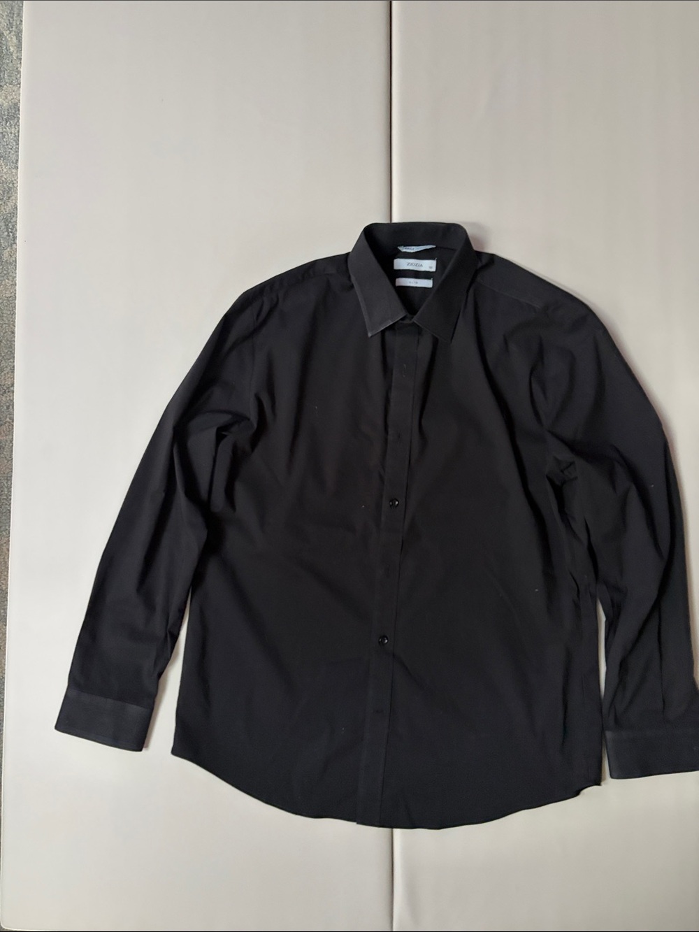 Men's Black Dress Shirt with Point Collar - Unbranded